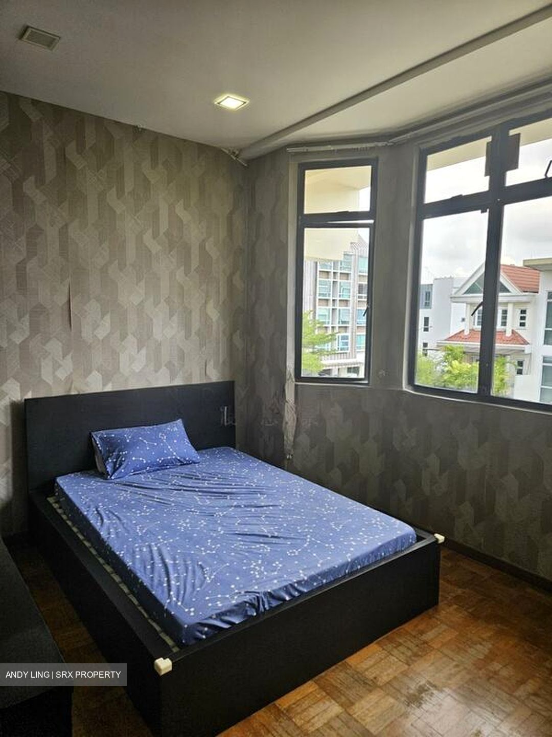 Everitt Road (D15), Terrace #524708631